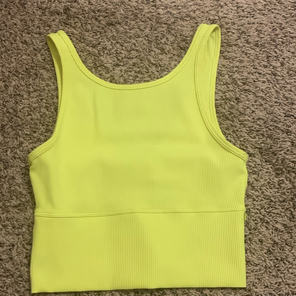 Lululemon Power Pivot Tank *rib size 4